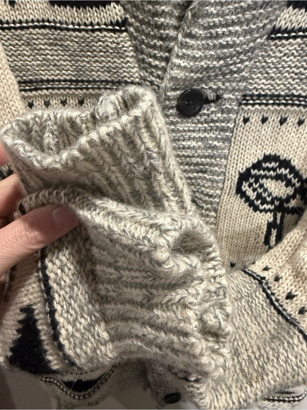 TNA Chunky Knit Sweater in Beige & Black Medium Lambswool - Picture 2 of 9